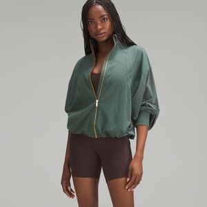 Lululemon Swiftly Relaxed Zip Up Jacket Size 6